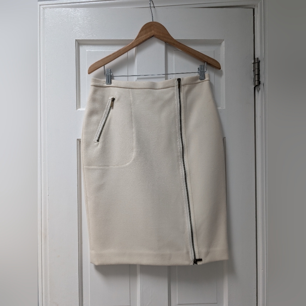J.Crew Cream Wool Pencil Skirt Women’s Size 8 with Zipper Detail